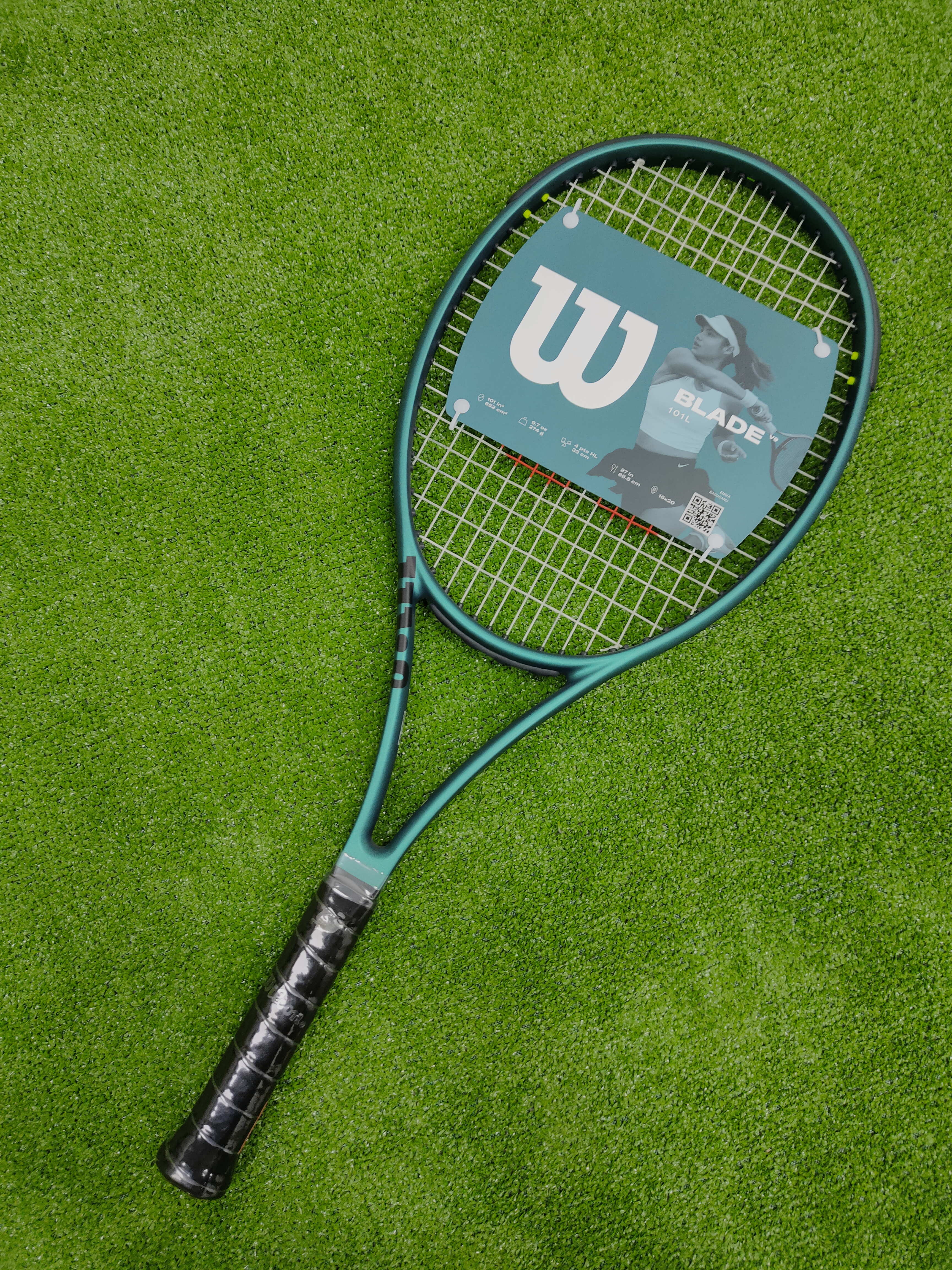 картинка Wilson Blade 101L от магазина Высшая Лига